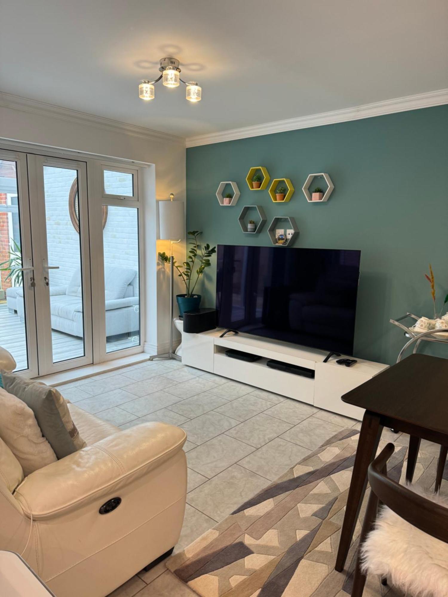 Angmering Home Екстериор снимка